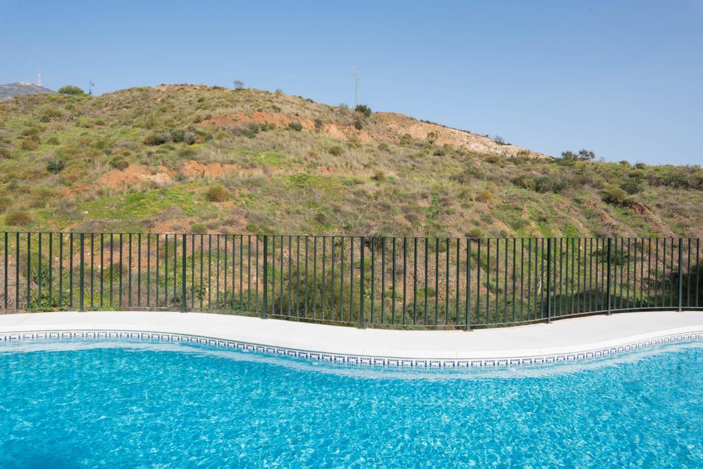 Carvajal Luxury Apartments - Free Parking Fuengirola Esterno foto