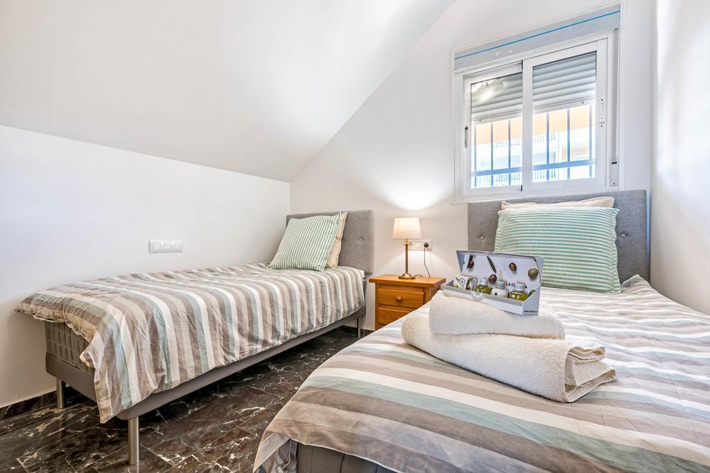 Carvajal Luxury Apartments - Free Parking Fuengirola Camera foto